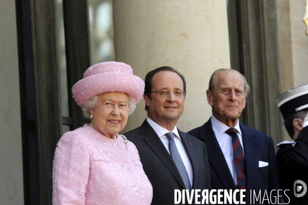 La reine Elizabeth II et Vladimir POUTINE reçus par François HOLLANDE à l Elysée