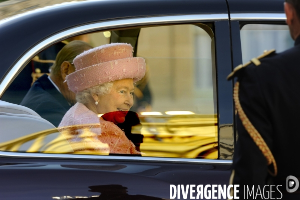 La reine Elizabeth II et Vladimir POUTINE reçus par François HOLLANDE à l Elysée