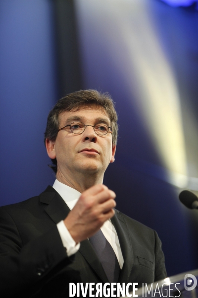 Arnaud MONTEBOURG, feuille de route pour le Redressement économique de le France