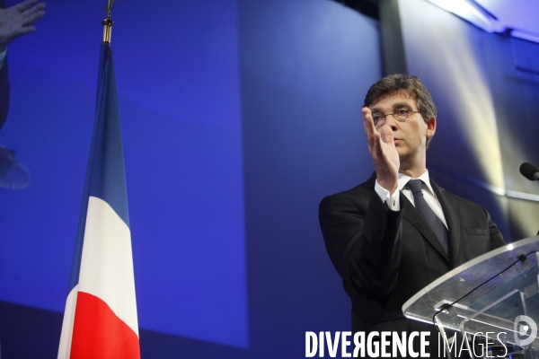 Arnaud MONTEBOURG, feuille de route pour le Redressement économique de le France