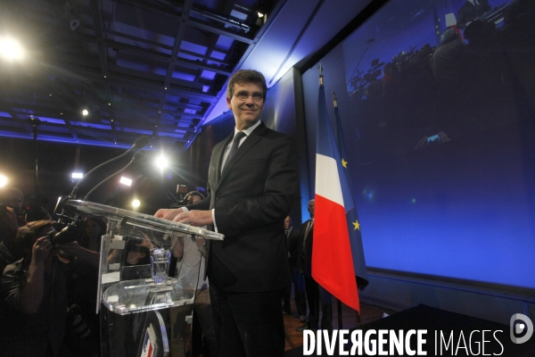 Arnaud MONTEBOURG, feuille de route pour le Redressement économique de le France