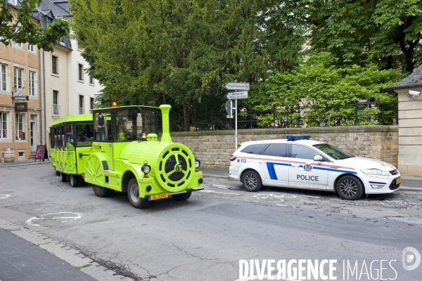 Un week end à Luxembourg.Petit train touristique dans la vieille ville