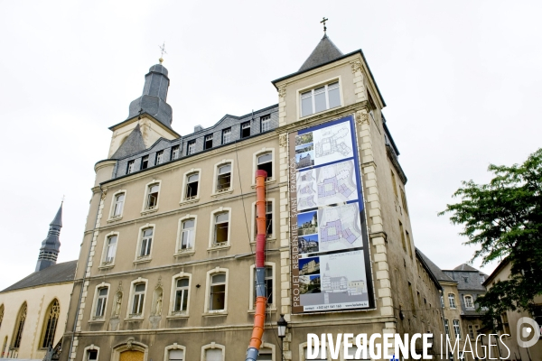 Un week end à Luxembourg.Un programme immobilier de reconversion d un ancien monastére en appartements  dans la vieille ville.
