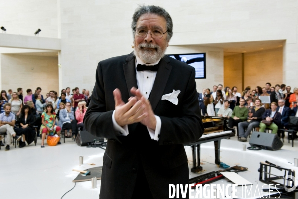 Un week end à Luxembourg.Piano Destruction Concert .Performance de l artiste américain Raphael Montanez Ortiz au MUDAM,