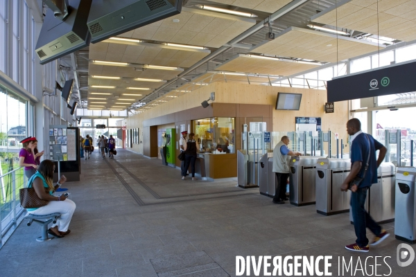 La gare sncf Creteil Pompadour sur la ligne  D du rer