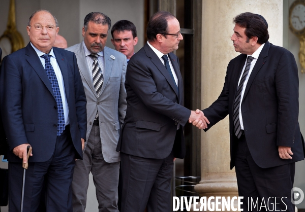 François Hollande rencontre les représentants des cultes