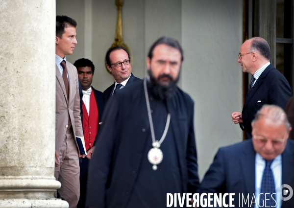 François Hollande rencontre les représentants des cultes