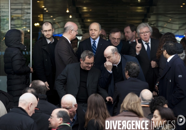 Hollande discours defense