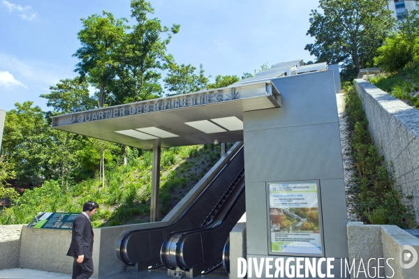 Unique en France: les six escaliers mecaniques des Epinettes a Issy les Moulineaux