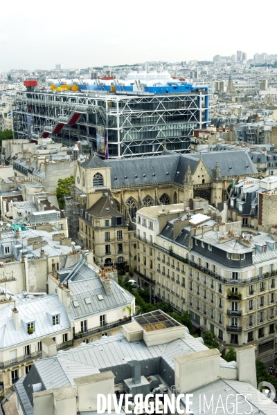 Illustration  Juillet 2014.Vue aerienne de Paris