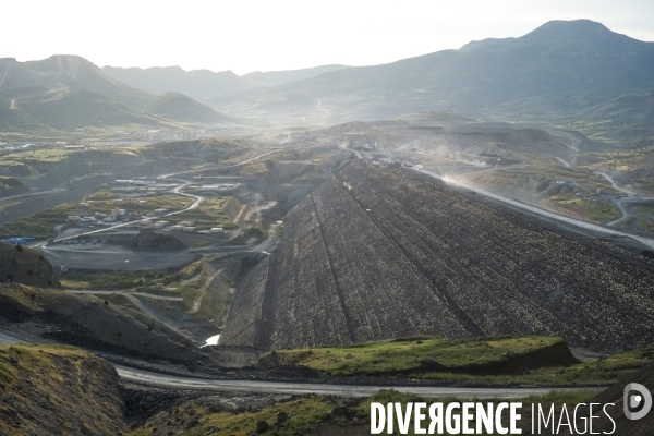 La construction du barrage d Illisu, Turquie