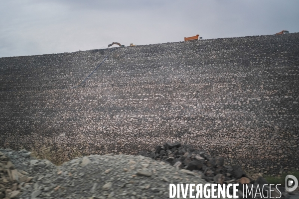 La construction du barrage d Illisu, Turquie