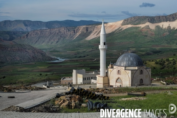 La construction du barrage d Illisu, Turquie