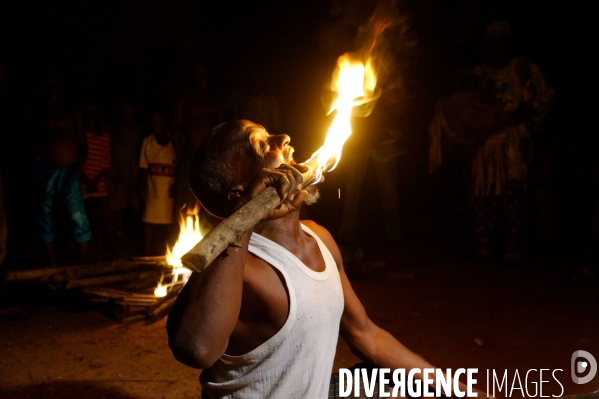 Made in TOGO : Danses sur le feu des KOTOKOLI