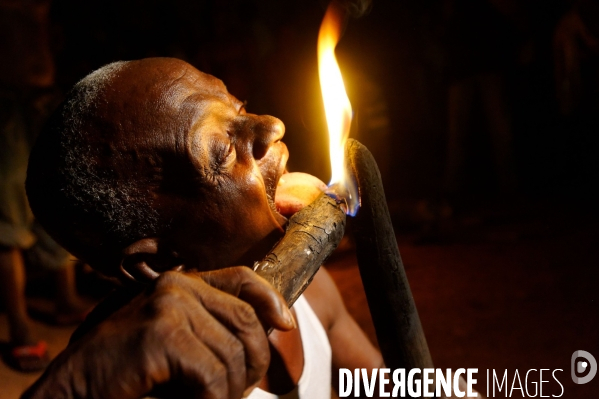 Made in TOGO : Danses sur le feu des KOTOKOLI