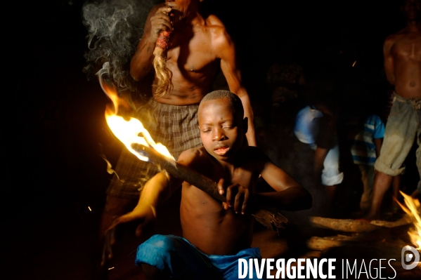 Made in TOGO : Danses sur le feu des KOTOKOLI