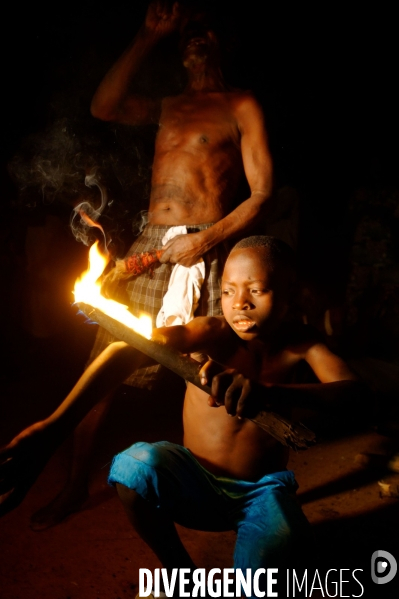 Made in TOGO : Danses sur le feu des KOTOKOLI