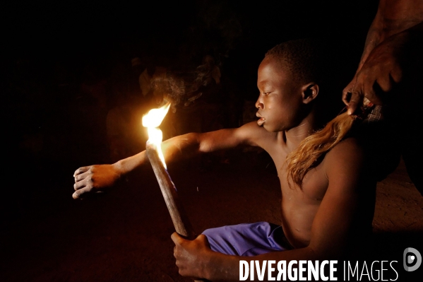 Made in TOGO : Danses sur le feu des KOTOKOLI
