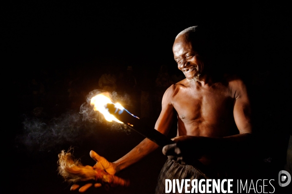 Made in TOGO : Danses sur le feu des KOTOKOLI