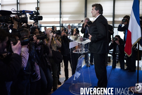 Conference de presse d Arnaud MONTEBOURG