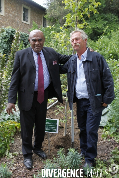 Restitution par la France du crâne du Grand Chef ATAI et de son compagnon à la Nouvelle Caledonie