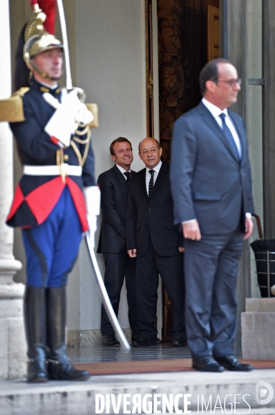 Emmanuel Macron Jean Yves Le Drian François Hollande