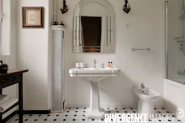 Appartements parisiens de luxe et de charme en location touristique.