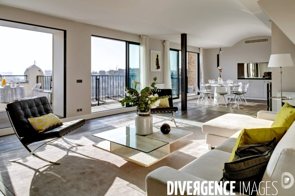 Appartements parisiens de luxe et de charme en location touristique.