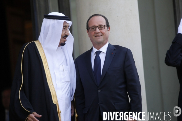 François HOLLANDE reçoit le Prince Salman Bin Abdulaziz AL SAOUD, Prince heritier du Royaume d Arabie Saoudite