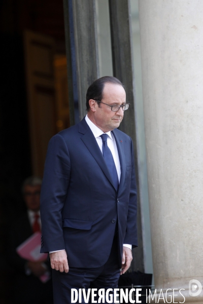 François HOLLANDE reçoit le Prince Salman Bin Abdulaziz AL SAOUD, Prince heritier du Royaume d Arabie Saoudite