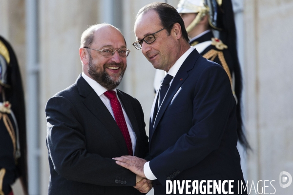 Reunion des chefs de gouvernement europeens a l Elysee.