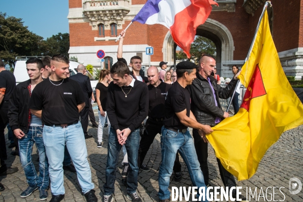 Rassemblement d extrême droite, Calais