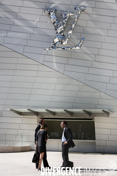 Le batiment de la fondation Louis Vuitton, conçu par Frank Gehry, ouvrira ses portes au public le 27 octobre 2012