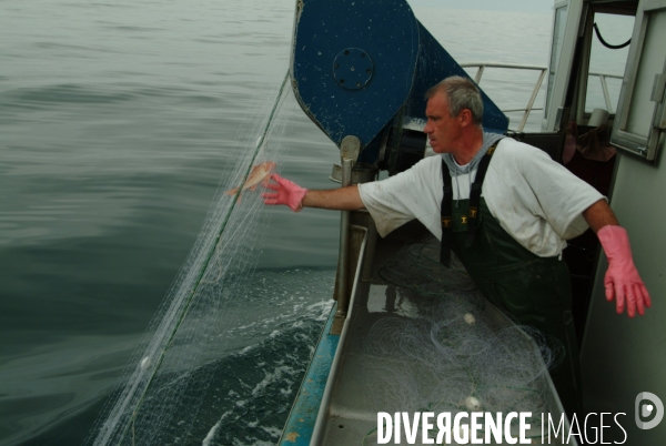 Le Lycee Maritime de Ciboure : formation de jeunes adolescents aux metiers de marins pecheurs