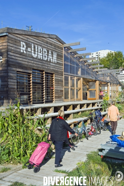 R Urban. Une ferme agro-ecologique participative a Colombes