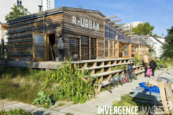 R Urban. Une ferme agro-ecologique participative a Colombes