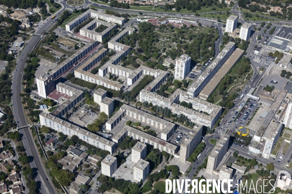 Vue aérienne de Nîmes