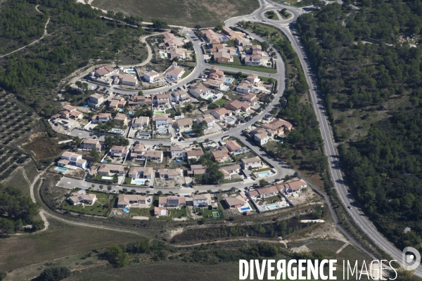 Vue aérienne de Nîmes
