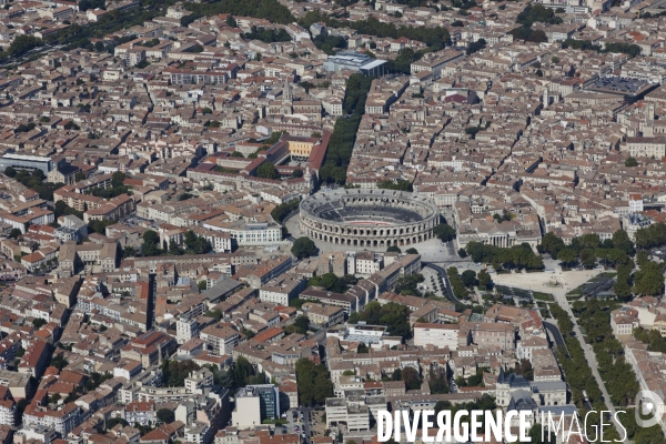 Vue aérienne de Nîmes