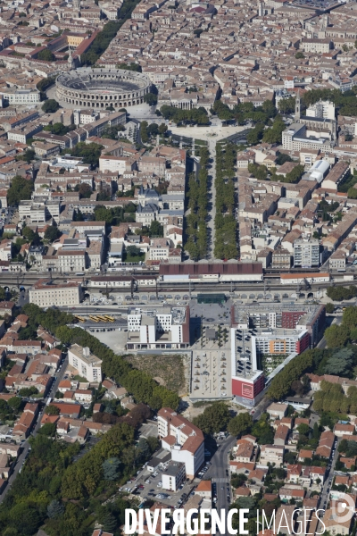 Vue aérienne de Nîmes