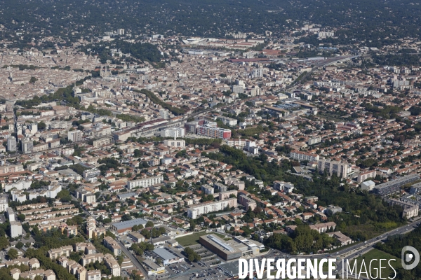 Vue aérienne de Nîmes