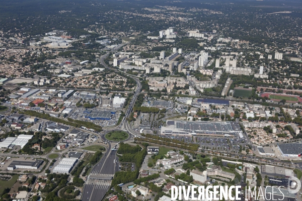 Vue aérienne de Nîmes