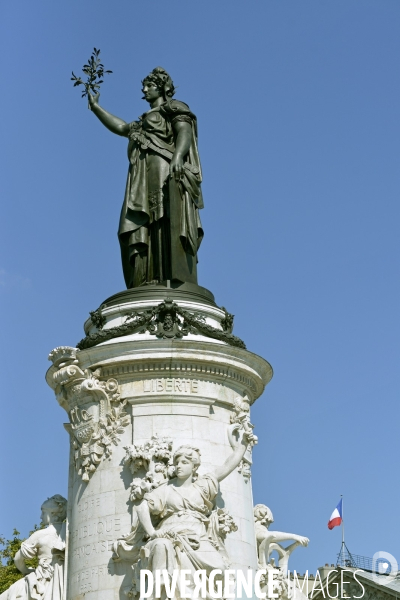 Illustration Septembre 2014..Statue de la République place de la République.