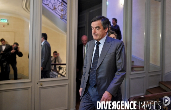 François Fillon présente à la presse ses propositions pour redresser les finances publiques et libérer la croissance