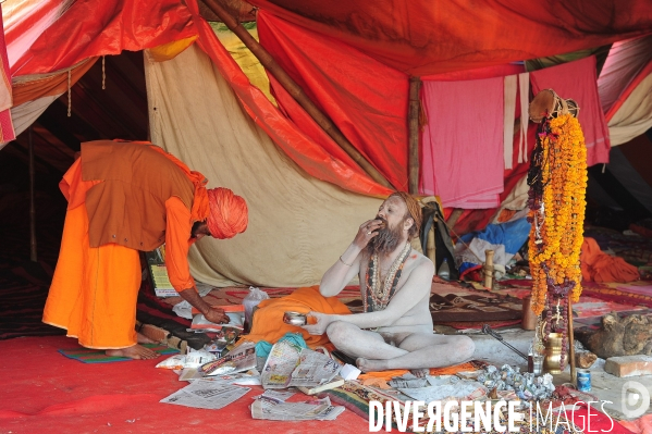 Kumbh Mela Hindu pilgrimage guru and sadhu 2013. Kumbh Mela hindou pèlerinage gourou et sadhu 2013,