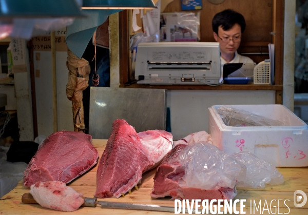 Le marché aux poissons Tsukiji de Tokyo