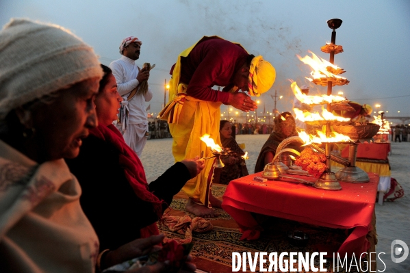 Kumbh Mela Hindu pilgrimage guru and sadhu 2013. Kumbh Mela hindou pèlerinage gourou et sadhu 2013,