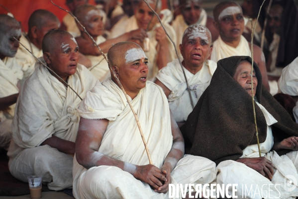 Kumbh Mela Hindu pilgrimage guru and sadhu 2013. Kumbh Mela hindou pèlerinage gourou et sadhu 2013,