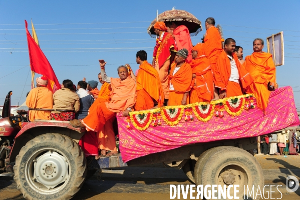 Kumbh Mela Hindu pilgrimage Ritual and worship 2013. Kumbh Mela hindou pèlerinage rituel et de culte 2013.