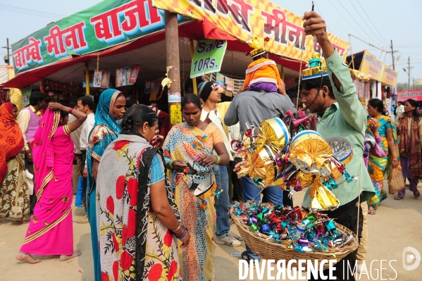 Kumbh Mela Hindu pilgrimage Ritual and worship 2013. Kumbh Mela hindou pèlerinage rituel et de culte 2013.